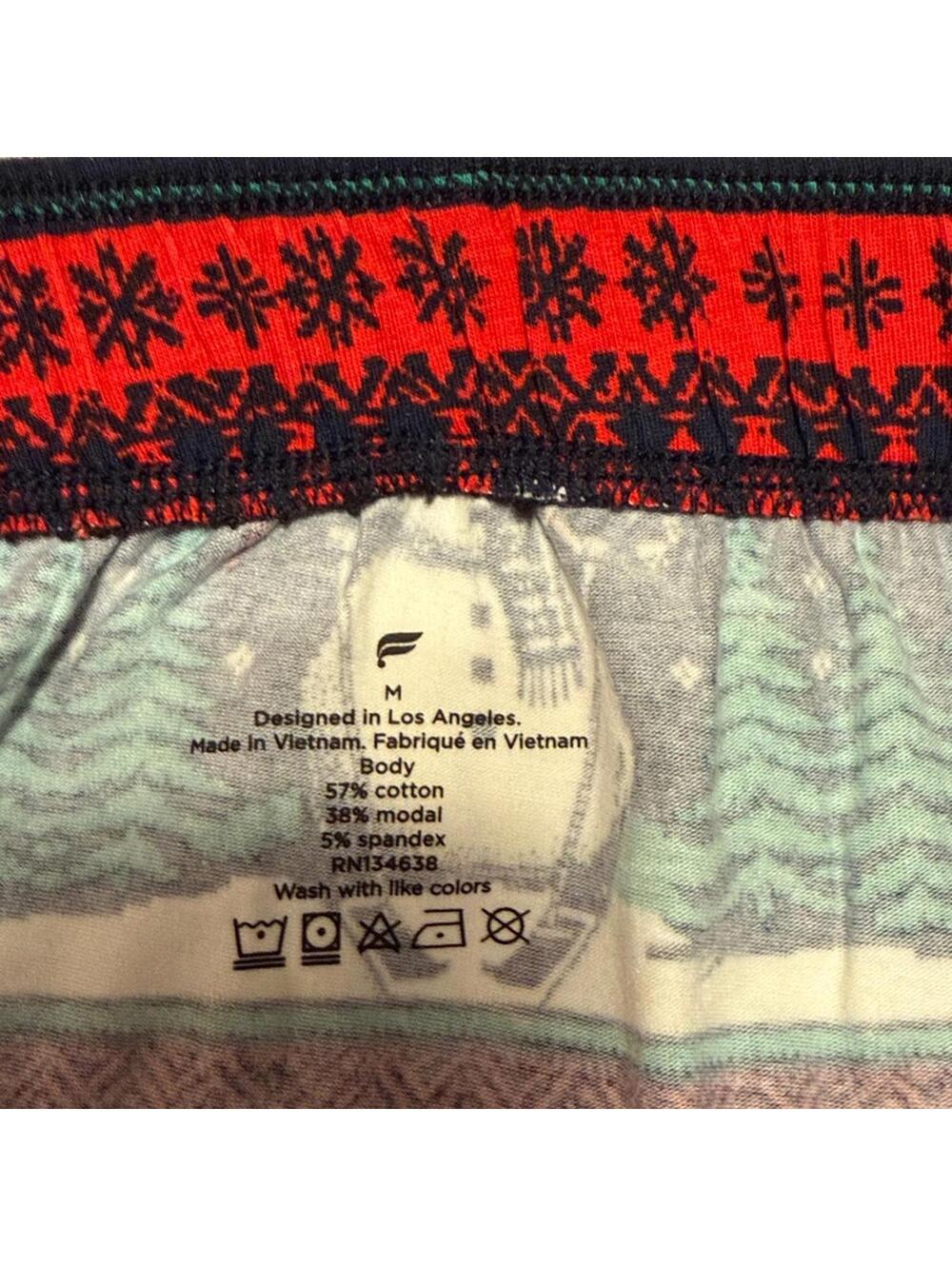 Fabletics Men's Holiday Print Lounge Shorts Red Green Medium Christmas - Picture 3 of 3